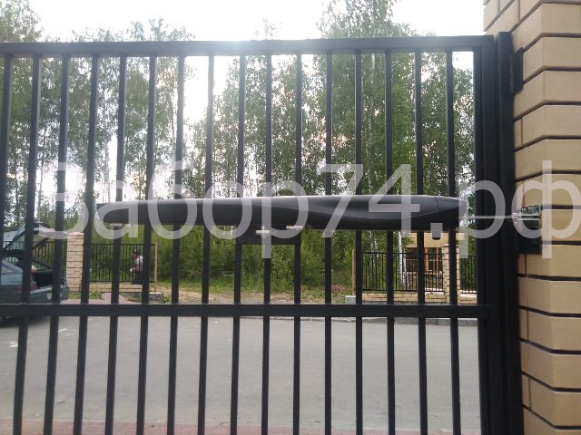 Ворота с электроприводом в Дубраве